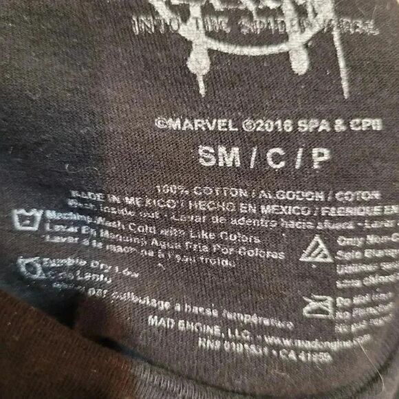 Spider Man Marvel Men's Black Cotton Red Graphic Into Multiverse - Picture 5 of 5